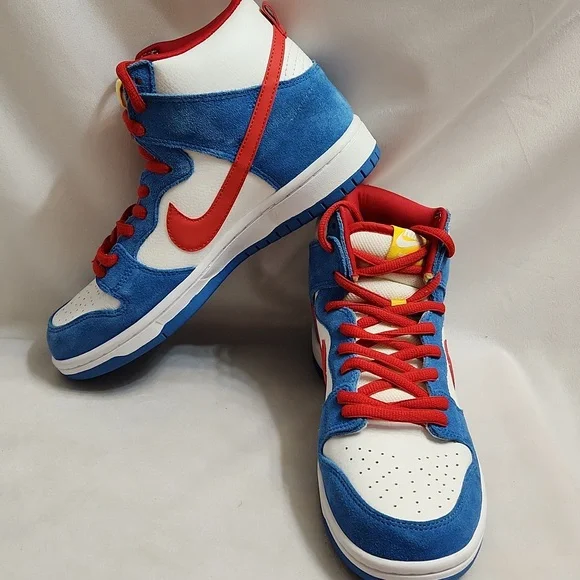 Nike SB Dunk High Pro Doraemon Hightop Sneakers (M Size 7.5)